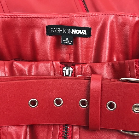 Fashion Nova Red Faux Patent Leather Belted Zip Up Bodycon Mini Skirt SZ Small - Picture 7 of 7